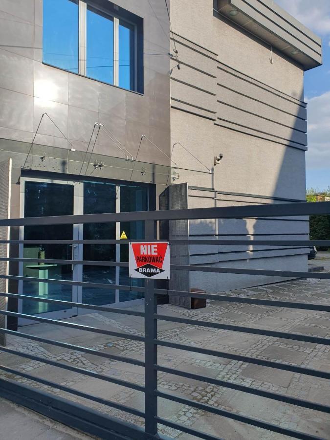 Maly Domek Kawalerka Starachowice Exterior foto